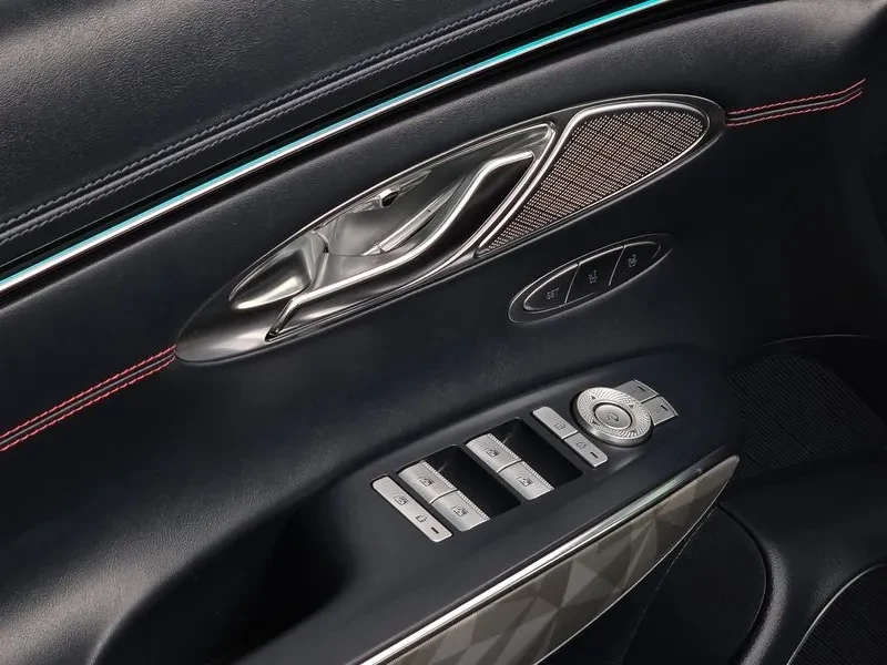 Genesis GV70 3.5�/DISTRONIC/AWD/360 ������/������ | Mobile.bg � ����������� 16