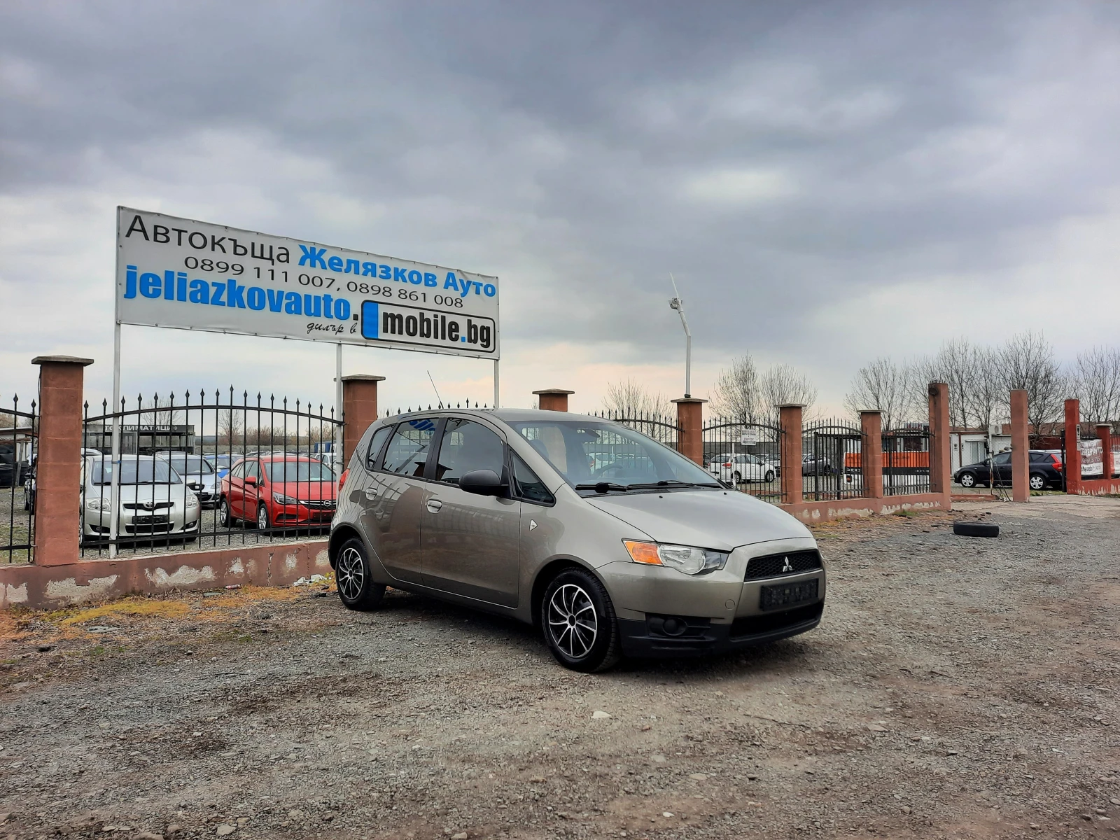 Mitsubishi Colt  - изображение 3