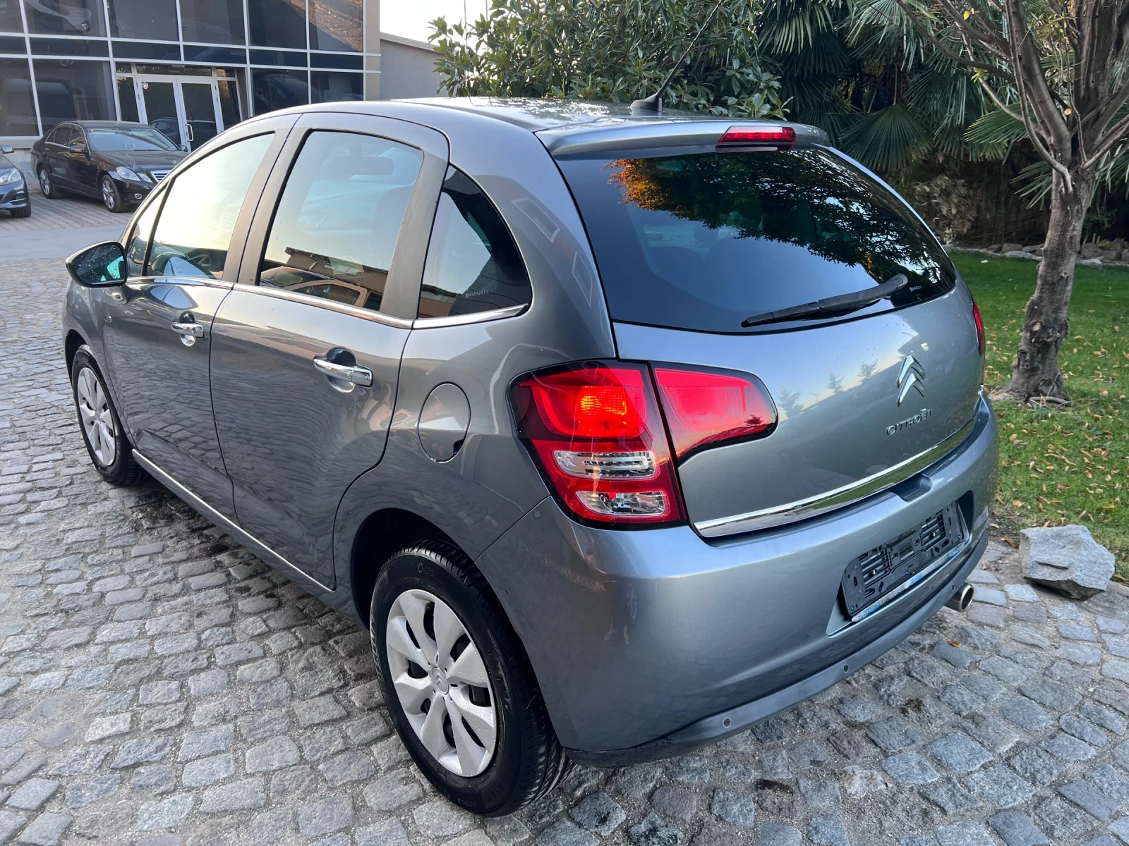 Citroen C3 1.6 HDI Exclusive - изображение 7