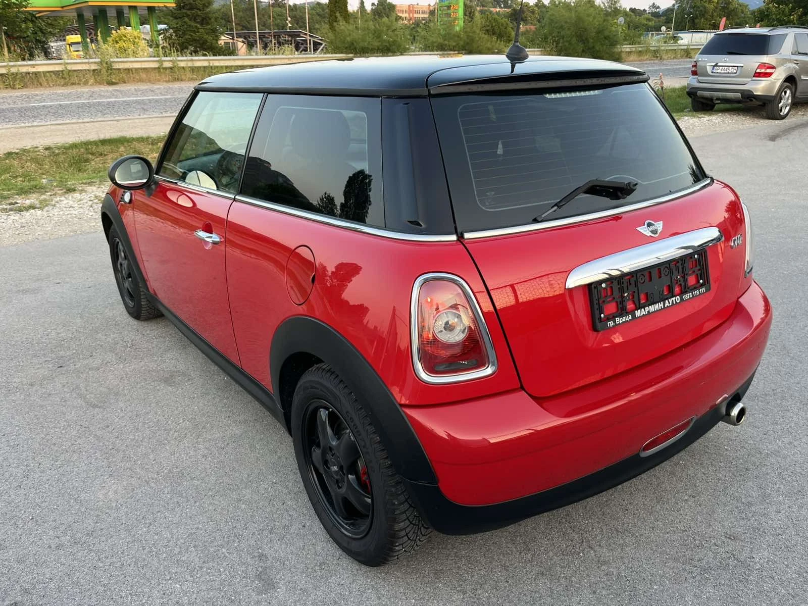 Mini One 1.6I 6ск. EURO 5A 139 000км КАТО НОВО - изображение 5
