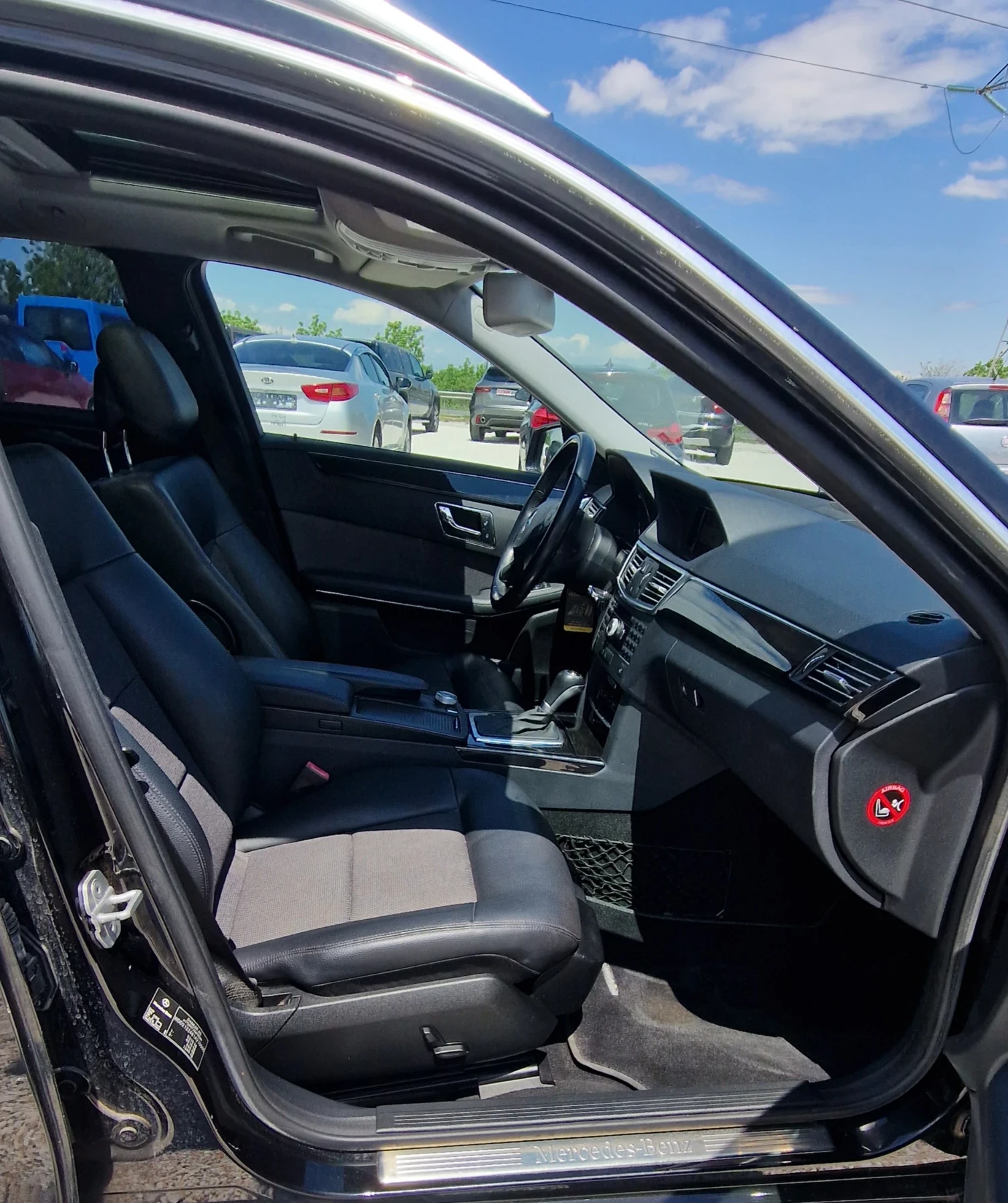 Mercedes-Benz E 200 E200I/184K.C/AVANTGARDE/SERVIZNA ISTORIA!!! | Mobile.bg — изображение 13