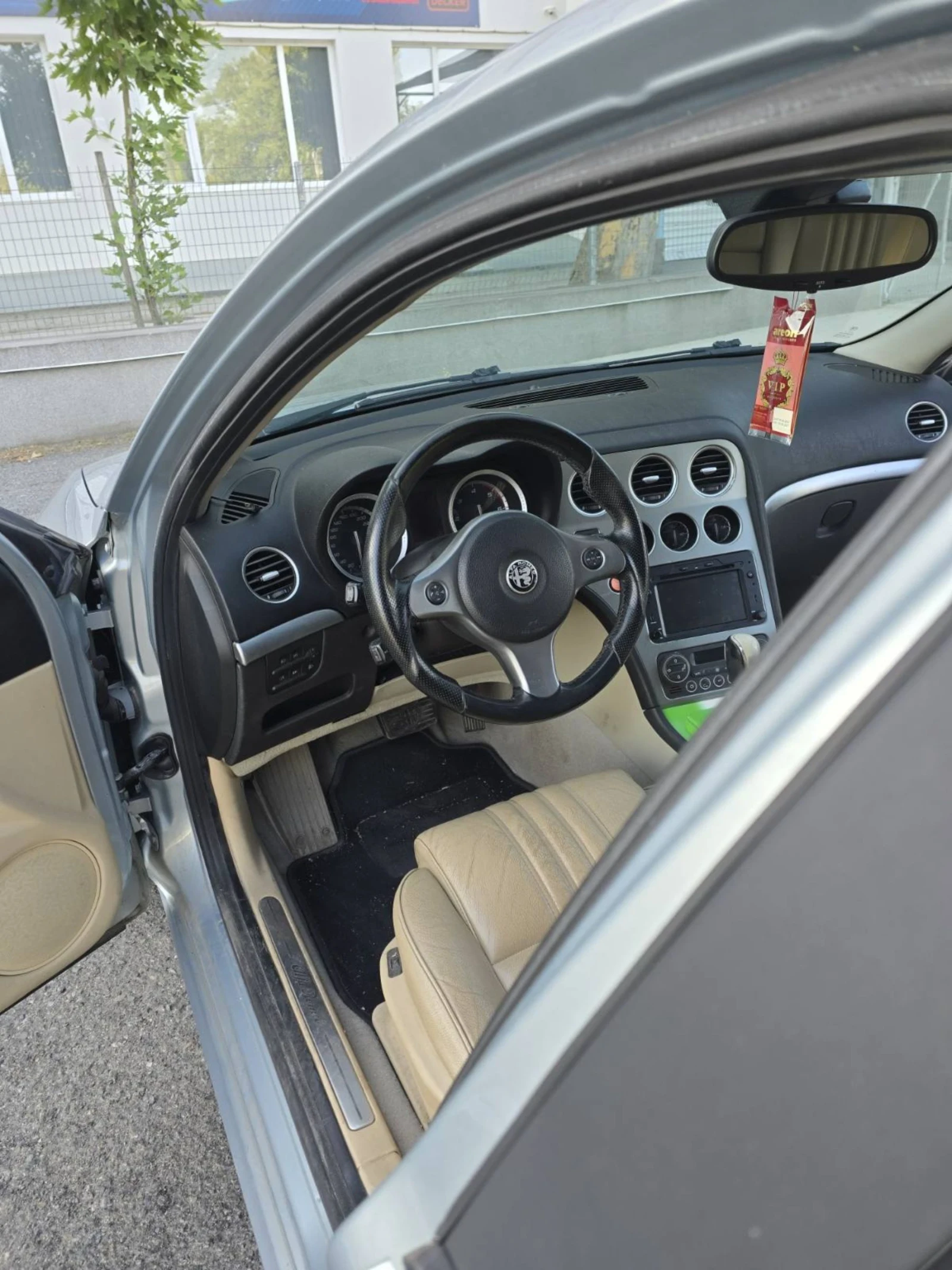 Alfa Romeo 159 2.4 JTDM Q-TRONIC - изображение 5