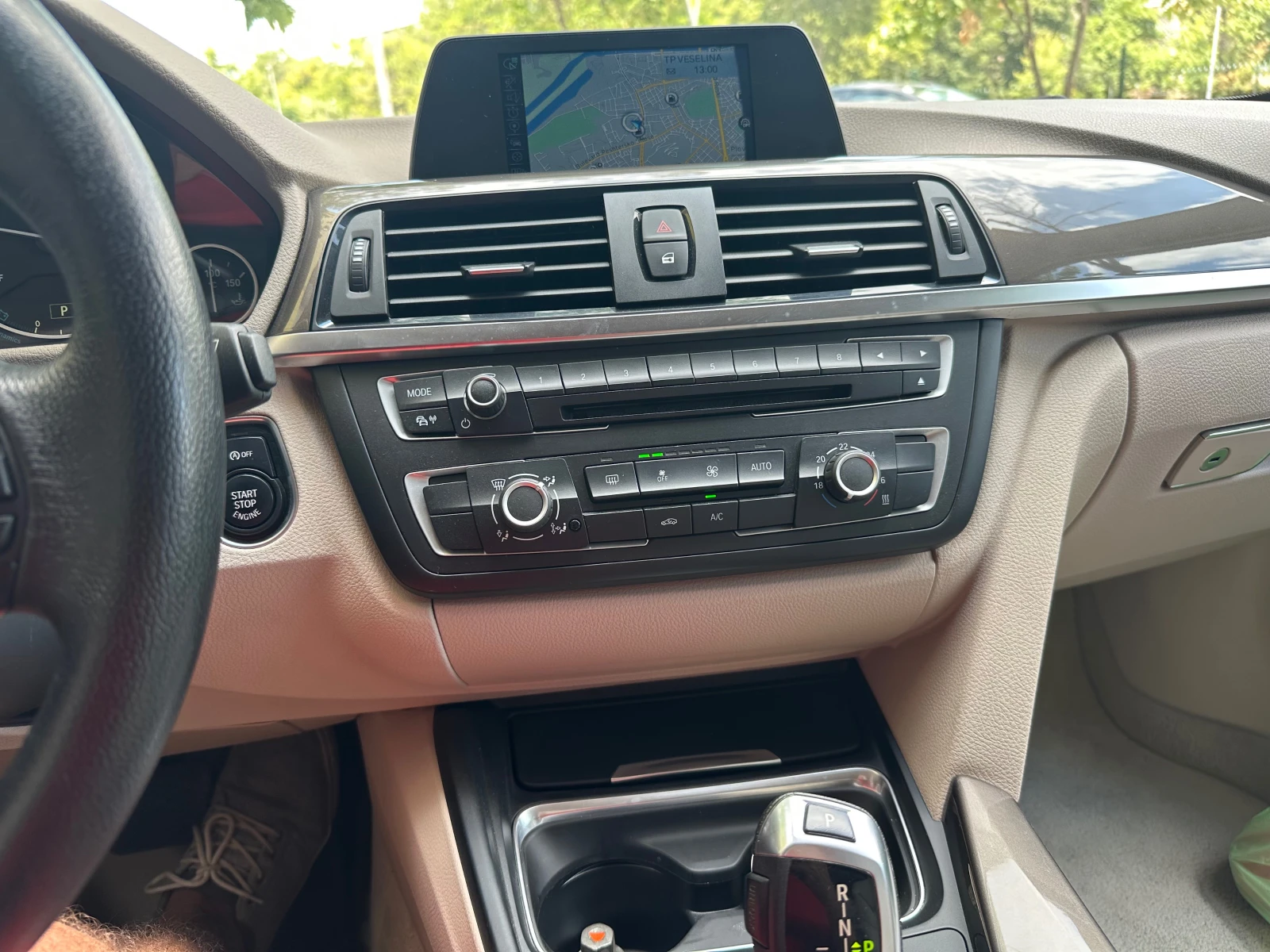 BMW 320 2.0d 4x4 NEW luxury | Mobile.bg   15