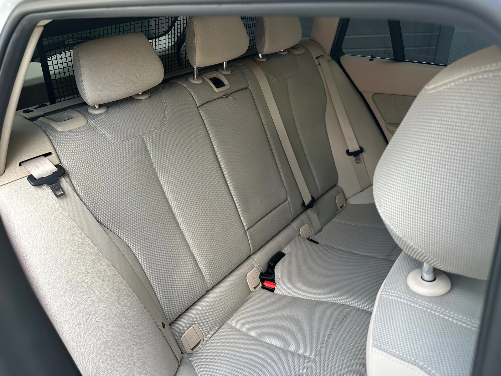 BMW 320 2.0d 4x4 NEW luxury | Mobile.bg   11