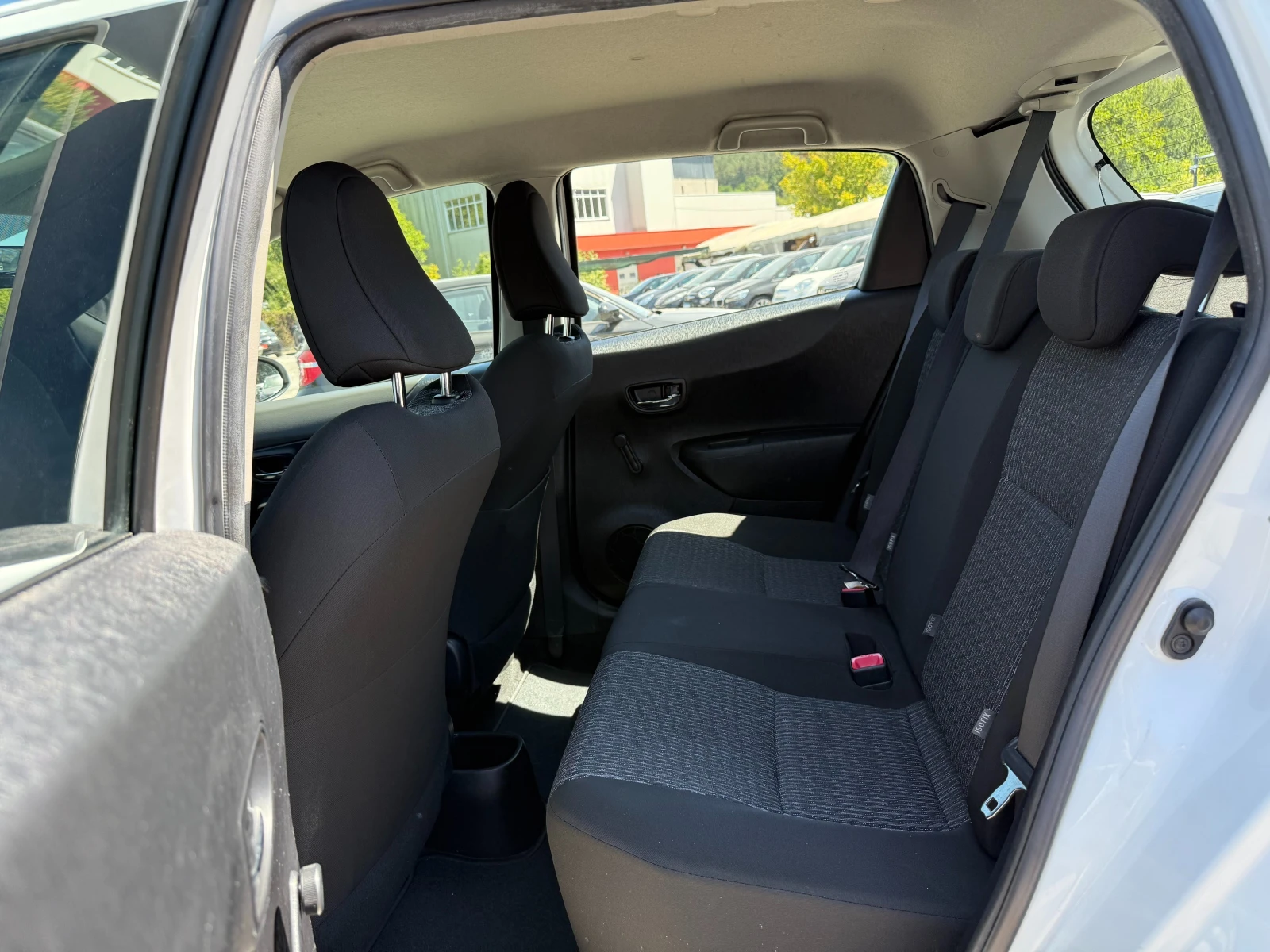 Toyota Yaris  | Mobile.bg   11