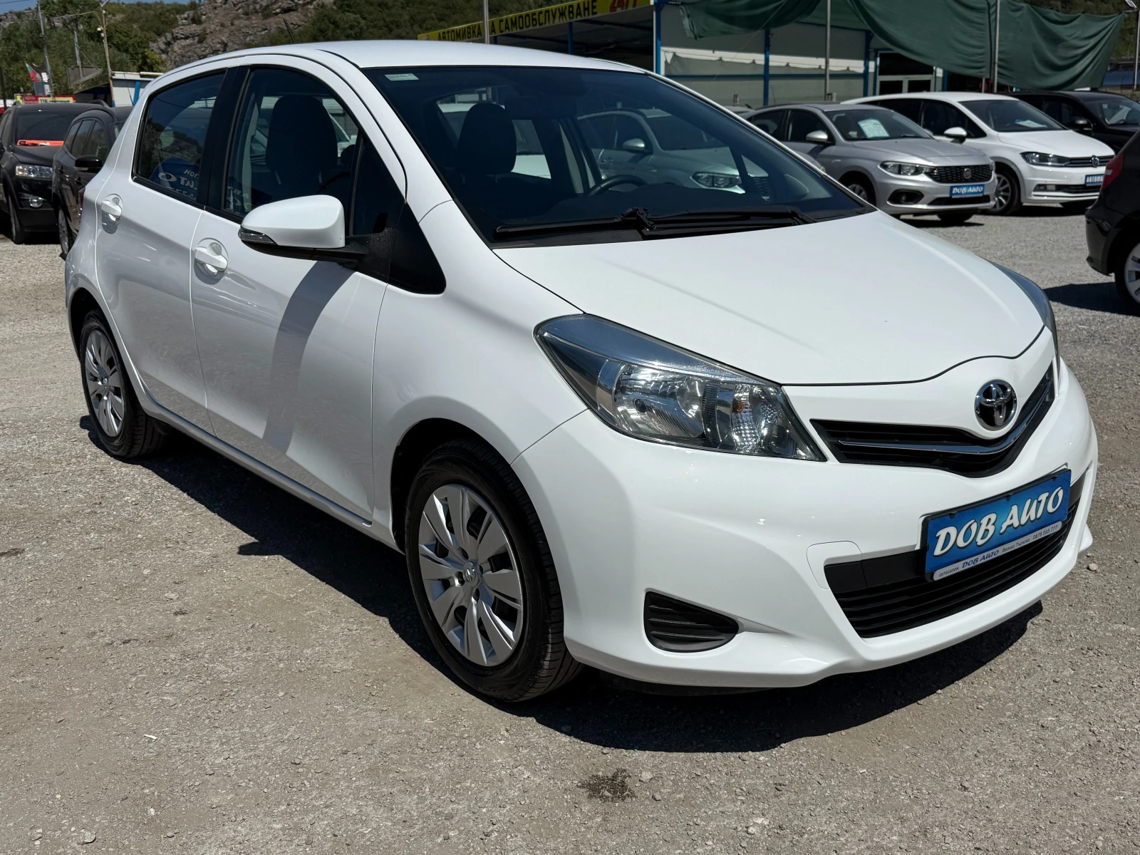 Toyota Yaris 1.0i-69K.C-Active - изображение 8