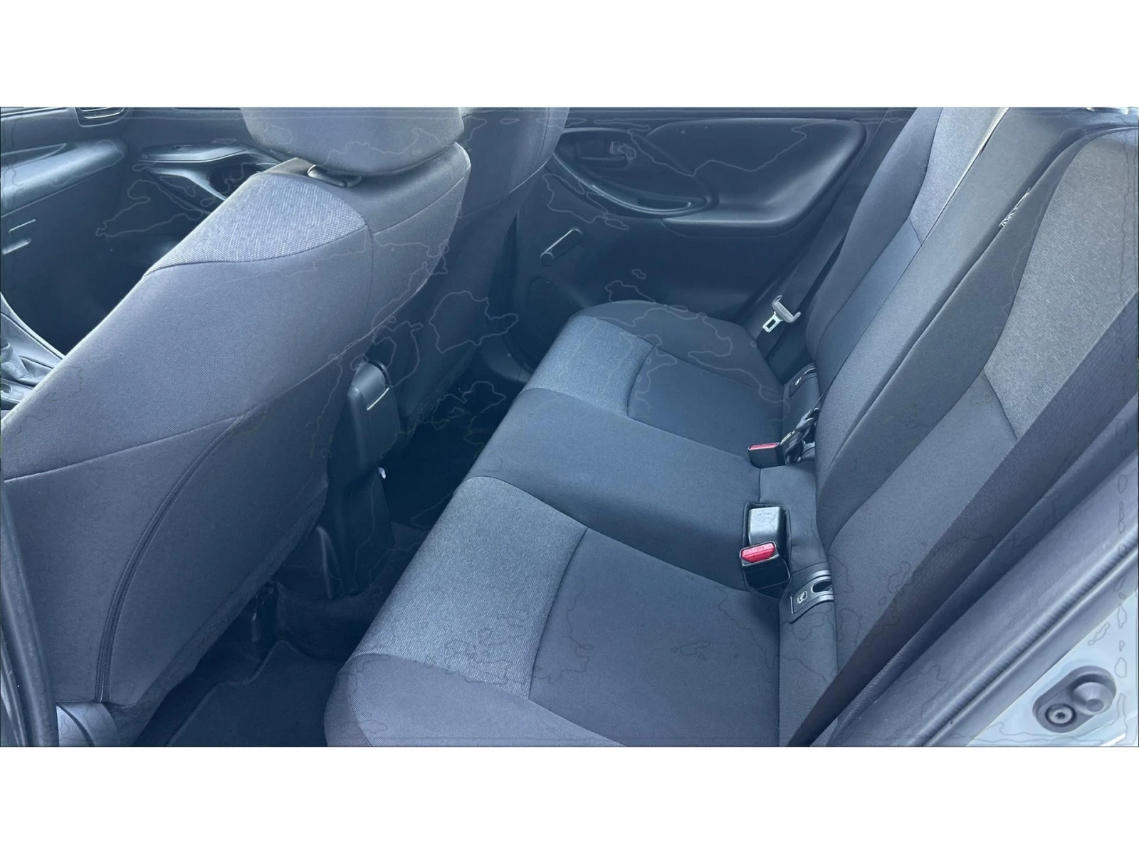 Toyota Yaris    380 . | Mobile.bg   11