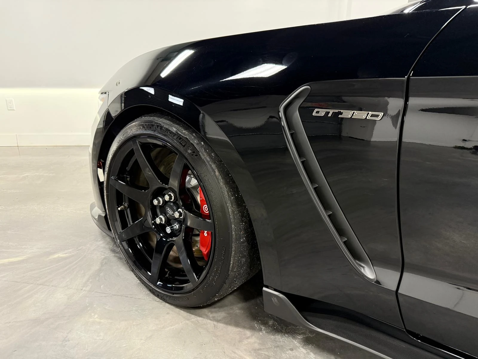 Ford Mustang SHELBY GT350R Fastba* * CARFAX * * ���� ������ * * | Mobile.bg � ����������� 6