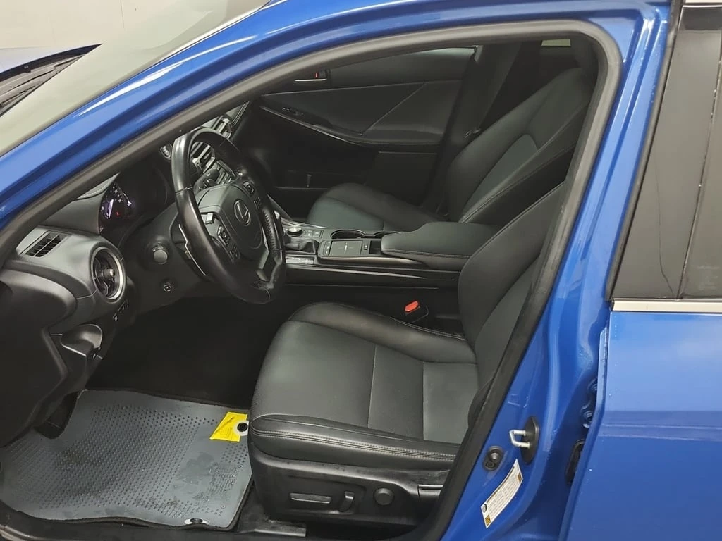 Lexus IS 300 * CARFAX * ����� �� ����������� *  | Mobile.bg � ����������� 5