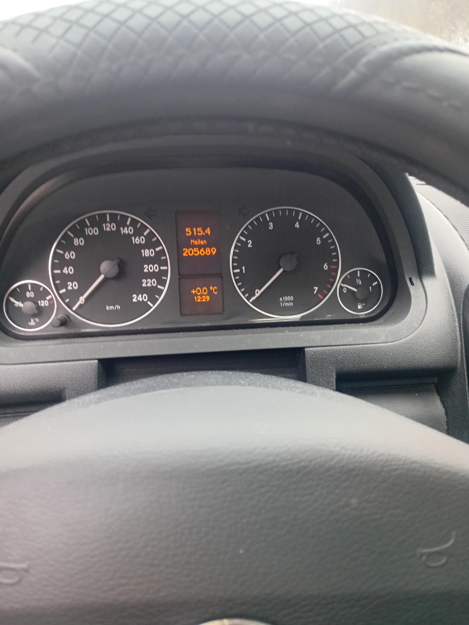 Mercedes-Benz A 160  - изображение 2