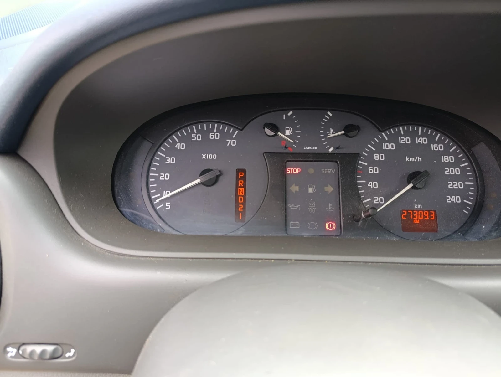 Renault Scenic, снимка 4 - Автомобили и джипове - 54008513