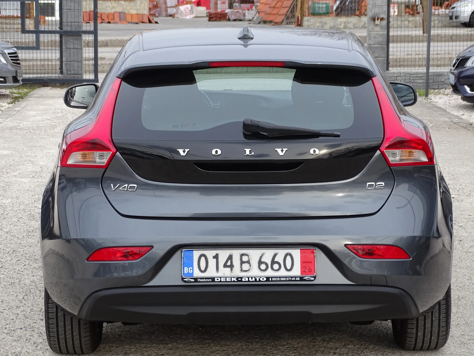 Volvo V40 D2 1.6D EURO 5B, снимка 4 - Автомобили и джипове - 54013784