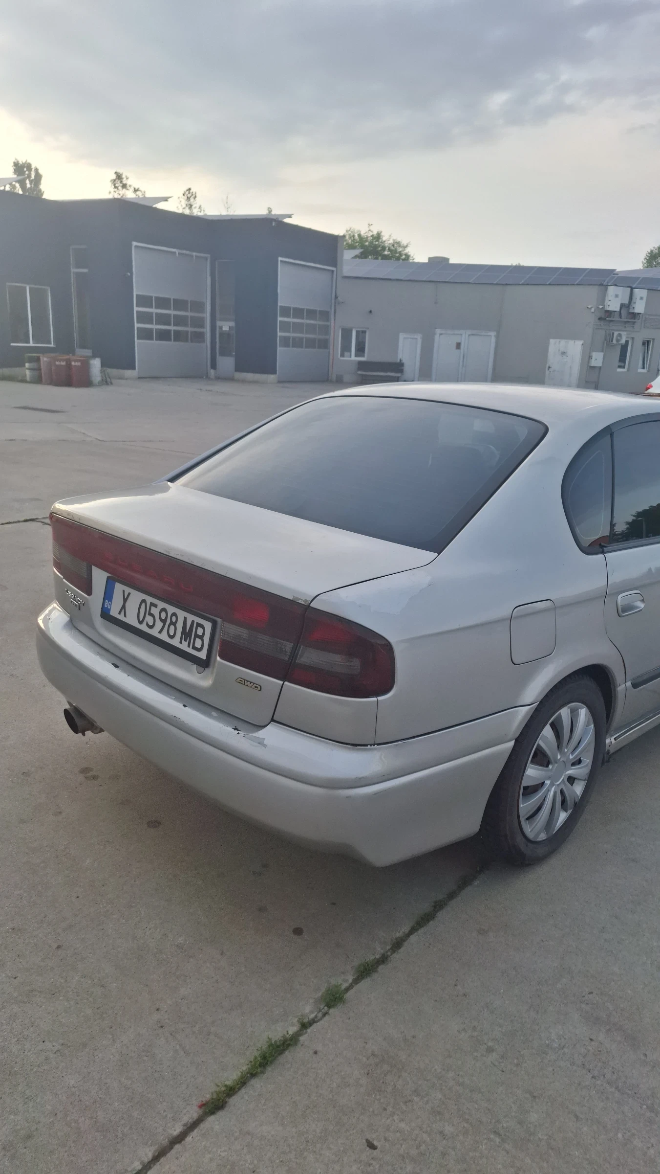 Subaru Legacy 2.5, снимка 5 - Автомобили и джипове - 54803598