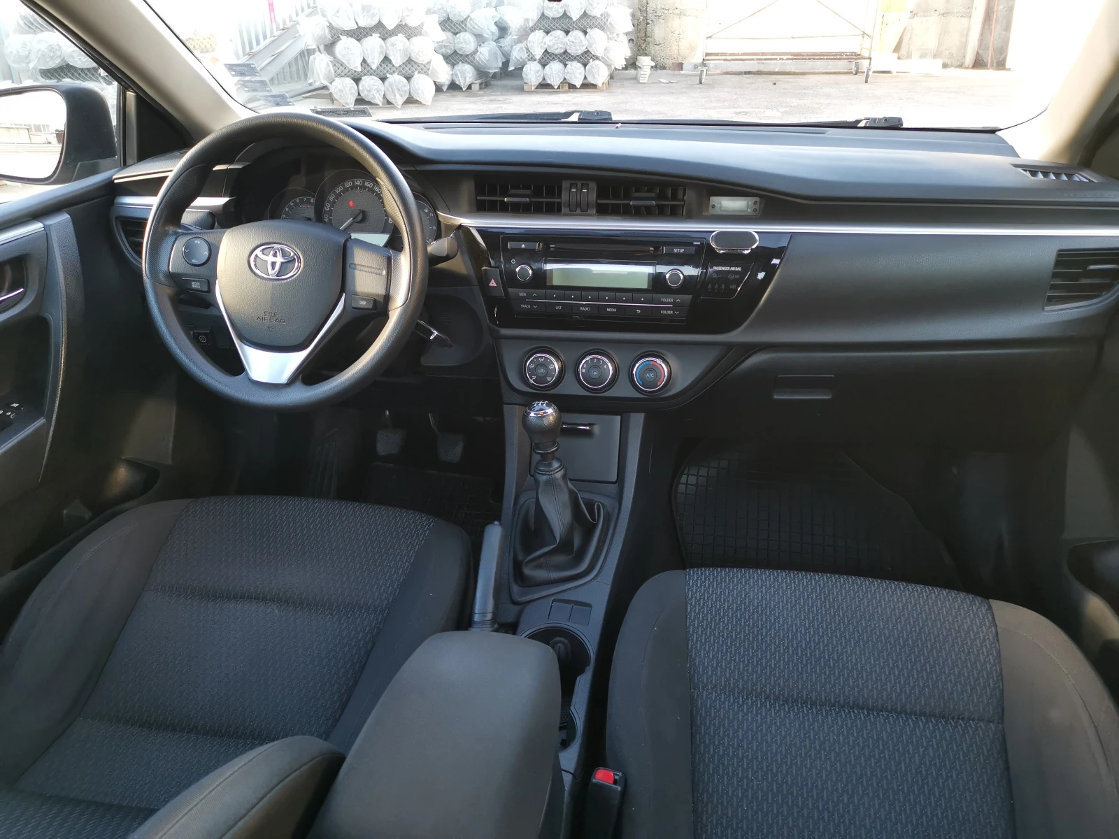 Toyota Corolla, снимка 9 - Автомобили и джипове - 54999689