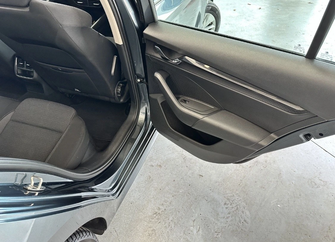 Skoda Octavia 1.5GTEC МЕТАН, снимка 15 - Автомобили и джипове - 55126078