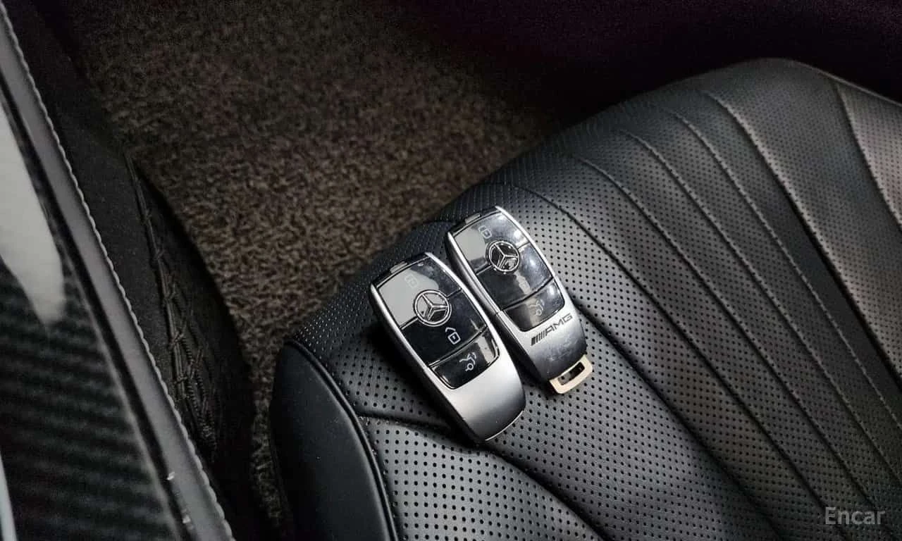 Mercedes-Benz CLS 400 d 4MATIC AMG Line | АВТОФИНАНСИРАНЕ, снимка 14 - Автомобили и джипове - 55618559