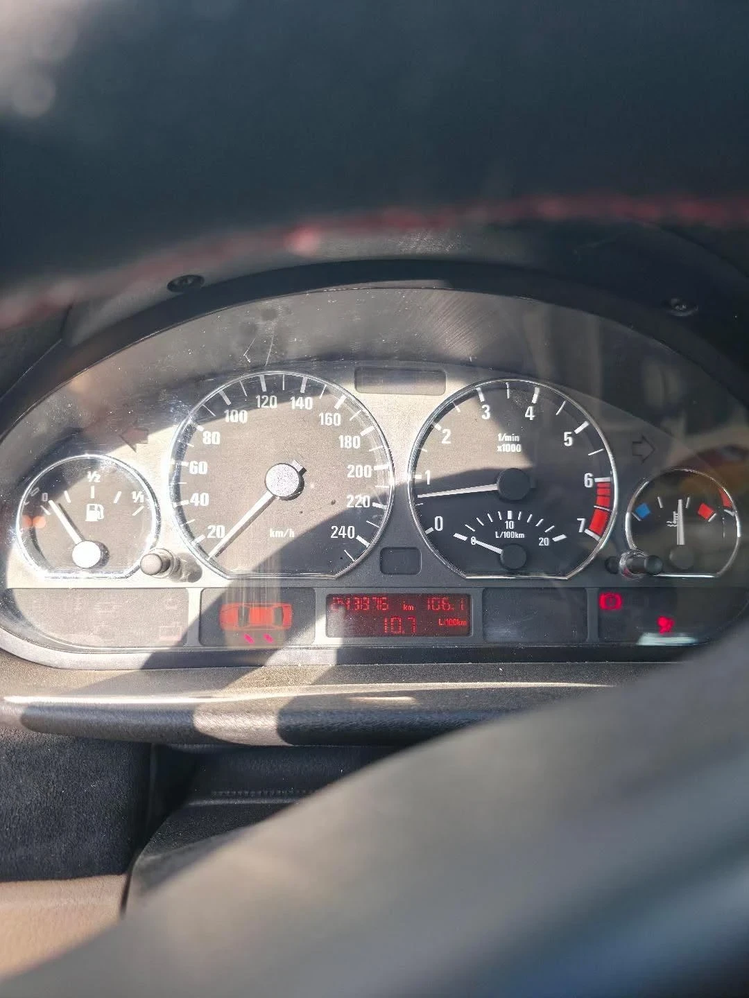 BMW 325 XI 4X4 Без Газ , снимка 5 - Автомобили и джипове - 55721587