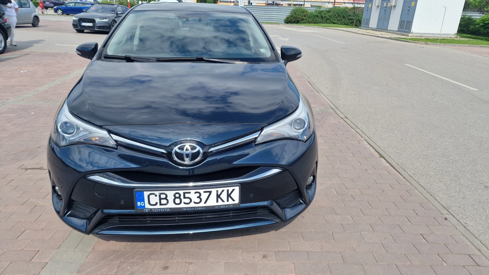 Toyota Avensis Т27  , снимка 2 - Автомобили и джипове - 55737666