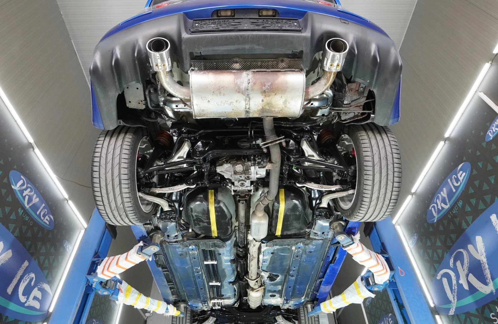 Mitsubishi Lancer Evolution X Final Edition, снимка 16 - Автомобили и джипове - 55810019