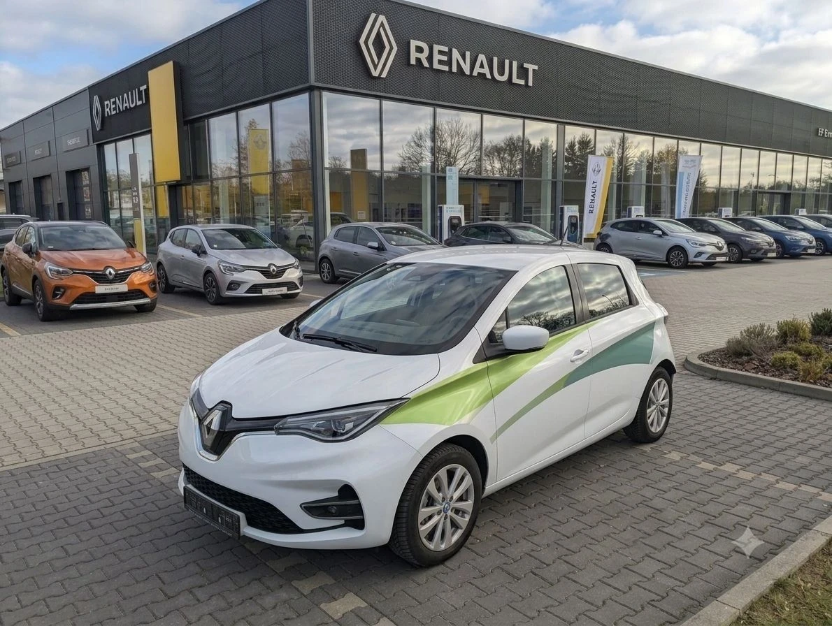 Renault Zoe 52kW_CCS_Гаранц_SoH95_Сертиф_Кам_Парктр._Серв.книж