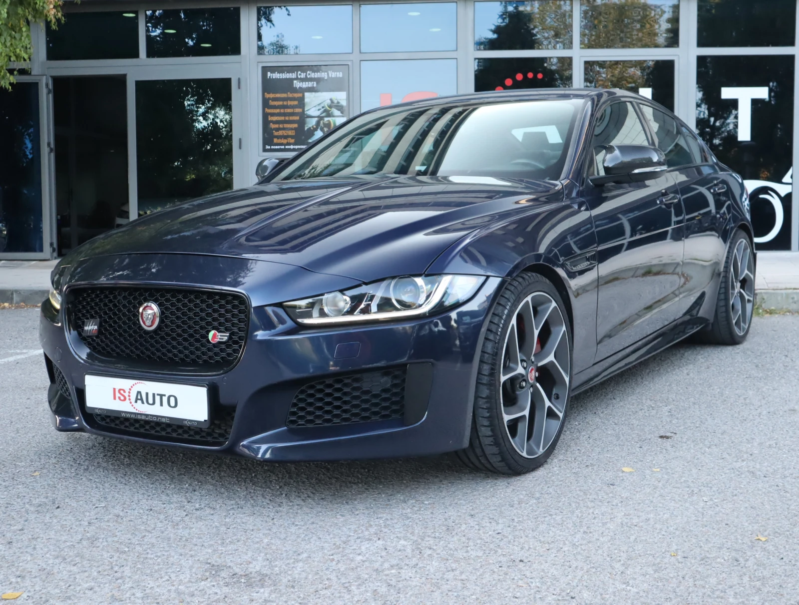 Jaguar XE S