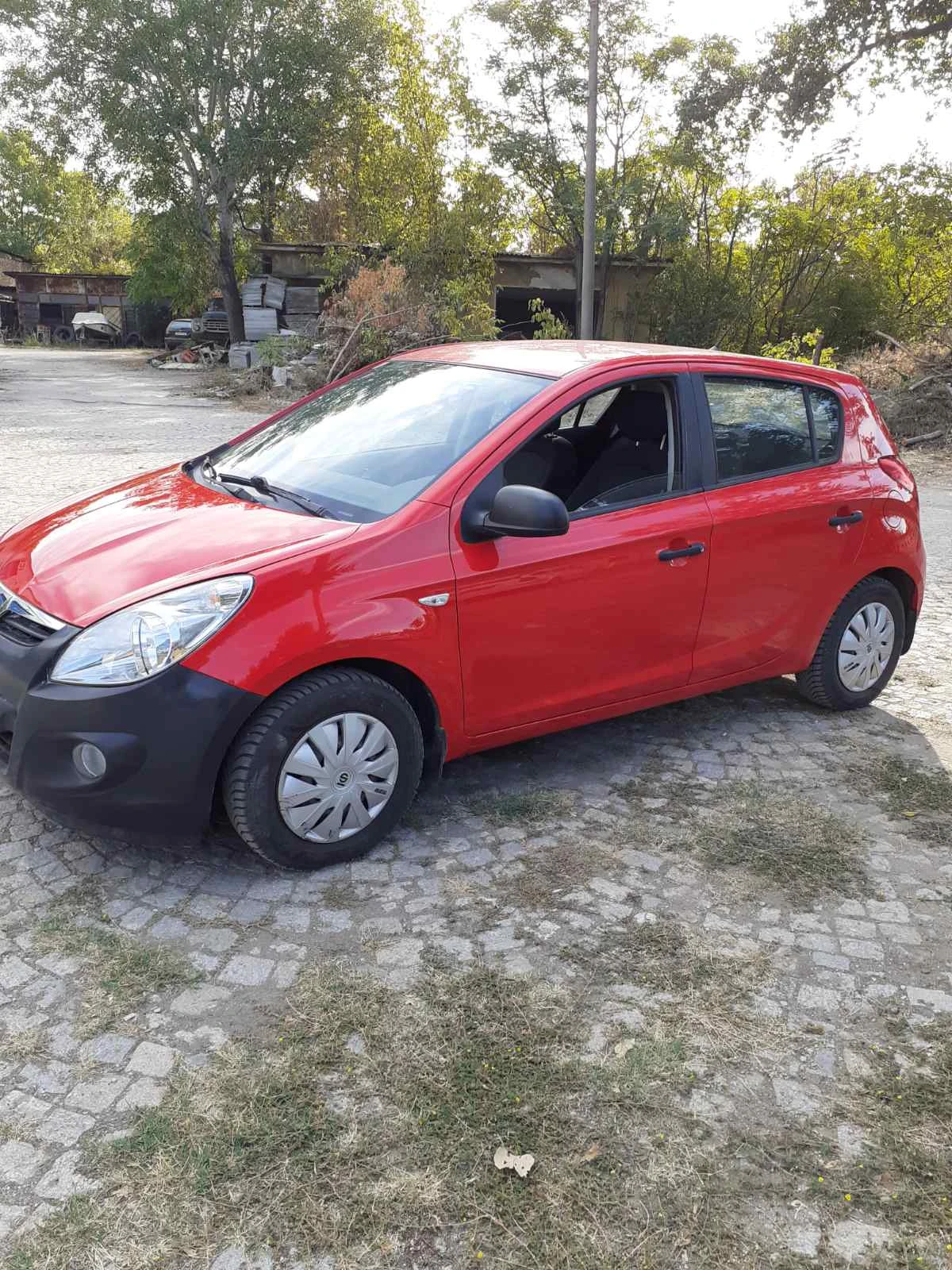 Hyundai I20 1.3, снимка 8 - Автомобили и джипове - 56144748