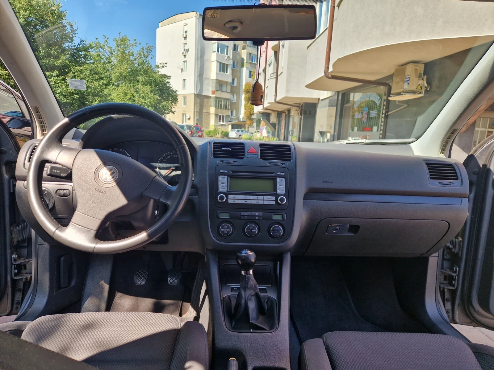 VW Golf, снимка 14 - Автомобили и джипове - 56150793