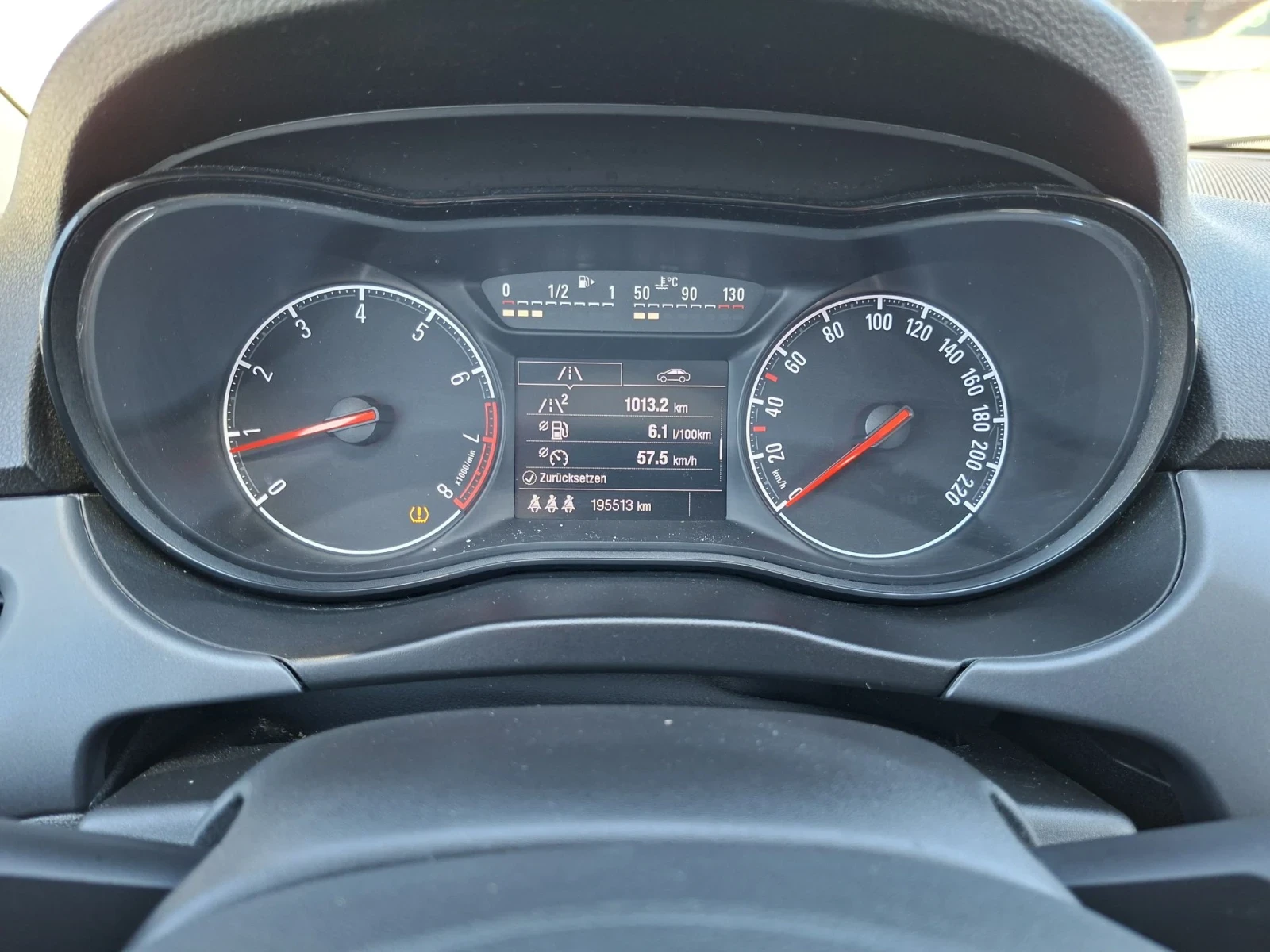 Opel Corsa 1.4I 90кс. Е6в, снимка 17 - Автомобили и джипове - 56229464