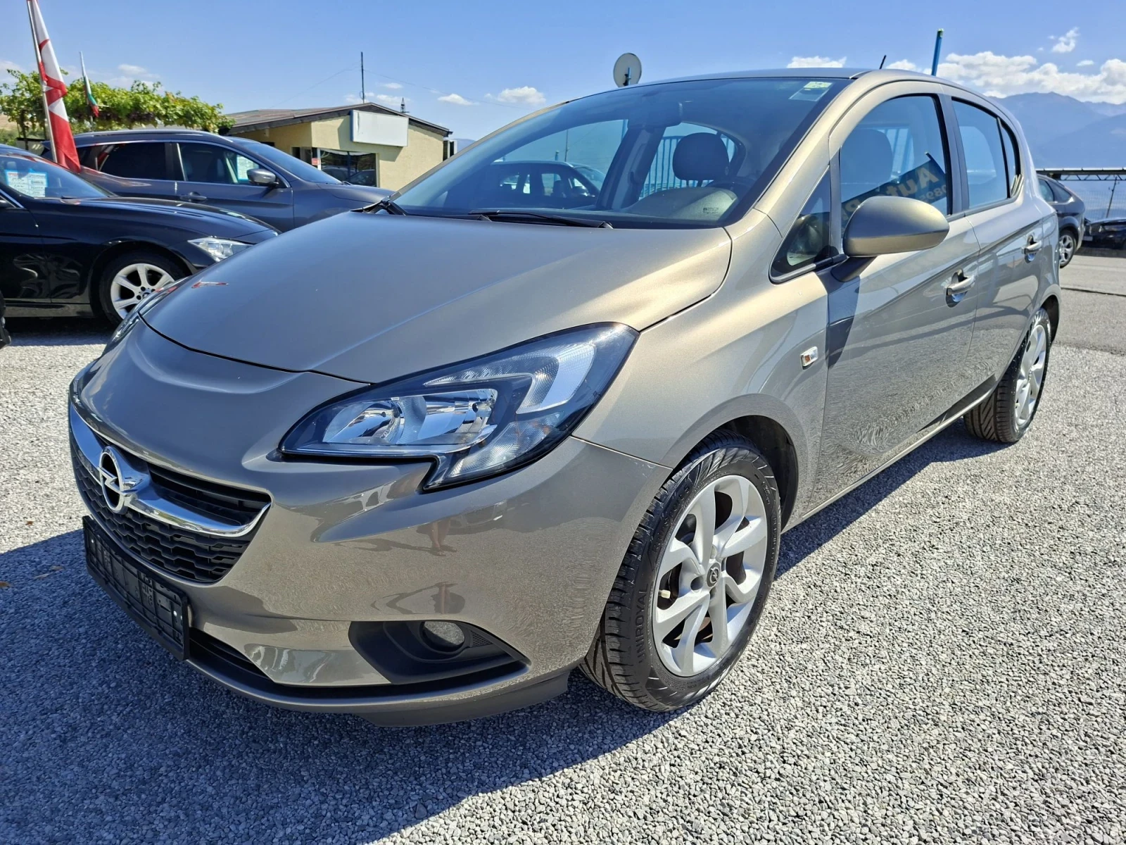 Opel Corsa 1.4I 90кс. Е6в, снимка 9 - Автомобили и джипове - 56229464