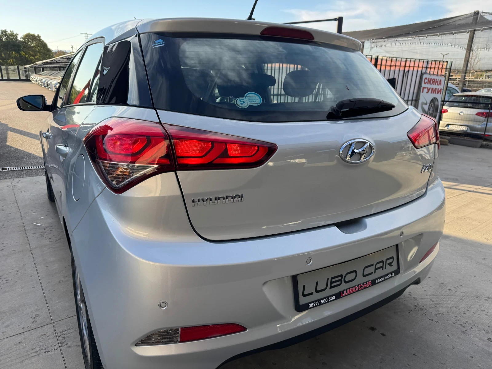 Hyundai I20 1.3i-FACE LIFT, снимка 14 - Автомобили и джипове - 56334788