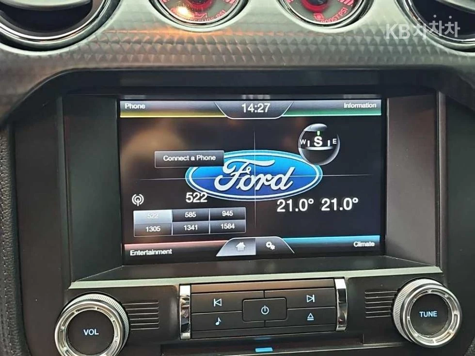 Ford Mustang ПОДГРЕВИ | ОБДУХВАНЕ | КАМЕРА | ЛИЗИНГ, снимка 13 - Автомобили и джипове - 56360764