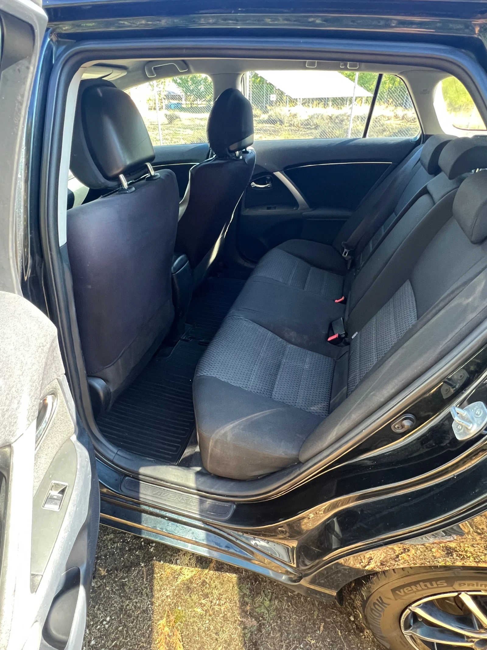 Toyota Avensis | Mobile.bg � ����������� 7