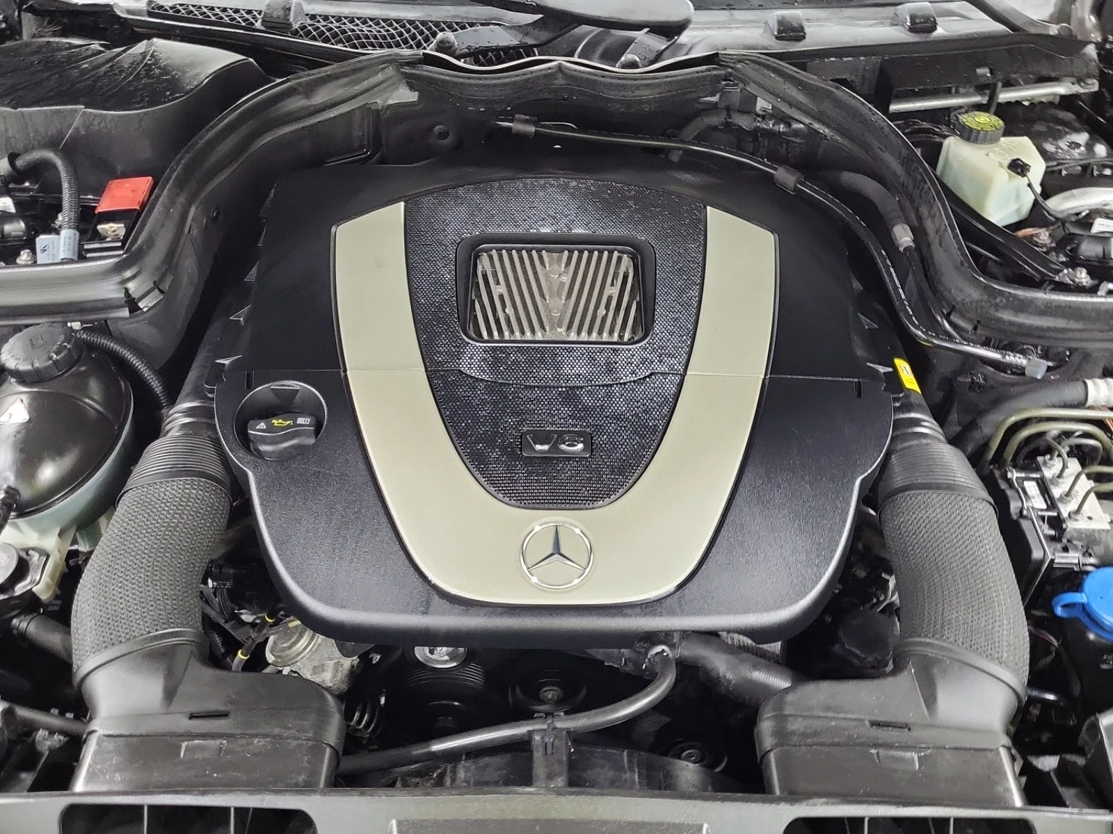 Mercedes-Benz E 350 AMG-Pack* �������* Harman/Kardon* �������*  | Mobile.bg � ����������� 15