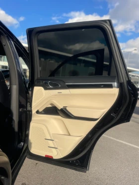 Porsche Cayenne 3.0D* Facelift* Premium Pack* Panorama* , снимка 16
