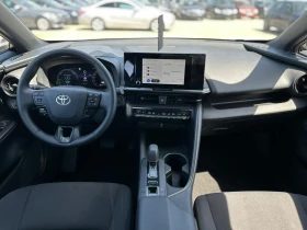 Toyota C-HR / 2.0 / PLUG-IN HYBRID / TOP /, снимка 13