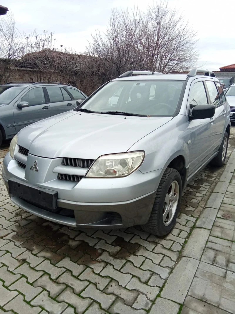 Mitsubishi Outlander, снимка 3 - Автомобили и джипове - 49562947