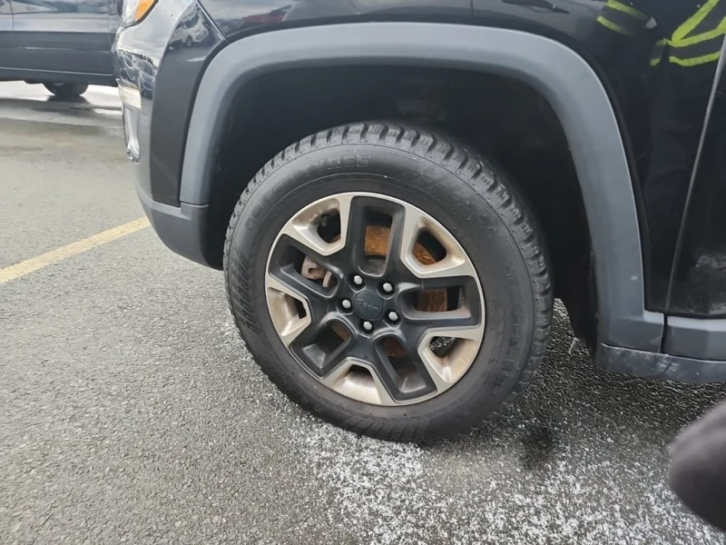 Jeep Compass  TRAILHAWK * CARFAX * ФИНАНСИРАНЕ, снимка 15 - Автомобили и джипове - 53074737