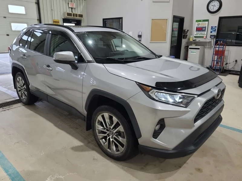 Toyota Rav4 * XLE * CARFAX * ЦЕНА ДО БГ, снимка 2 - Автомобили и джипове - 53121313