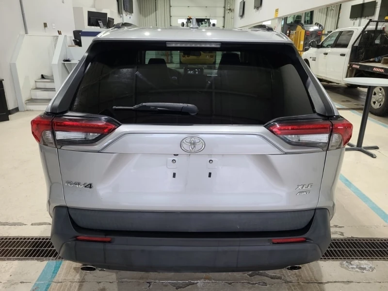 Toyota Rav4 * XLE * CARFAX * ЦЕНА ДО БГ, снимка 5 - Автомобили и джипове - 53121313