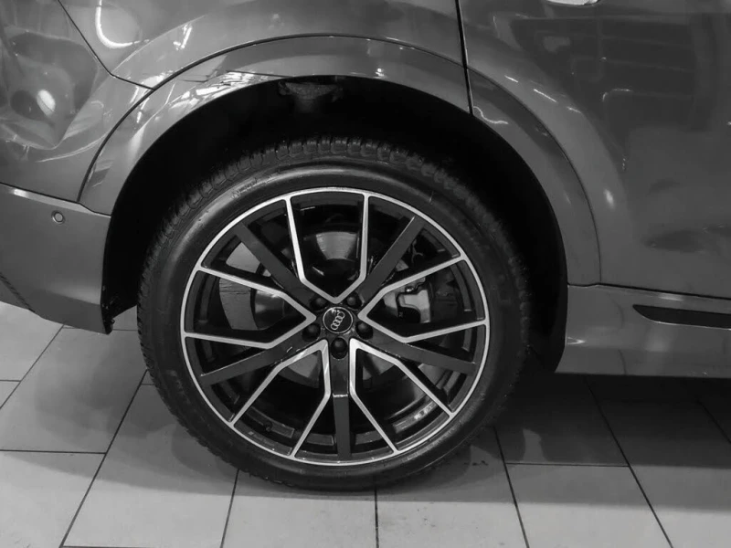 Audi Q8 B&O* DISTRONIC* 360 CAM* ПАНОРАМА* ОБДУХВАНЕ, снимка 5 - Автомобили и джипове - 53534990