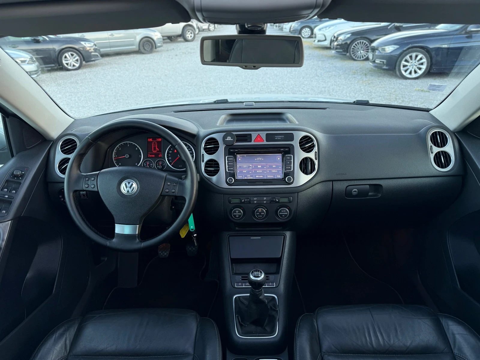 VW Tiguan 2.0TDi 4Motion Кожа Нави Пано - изображение 10