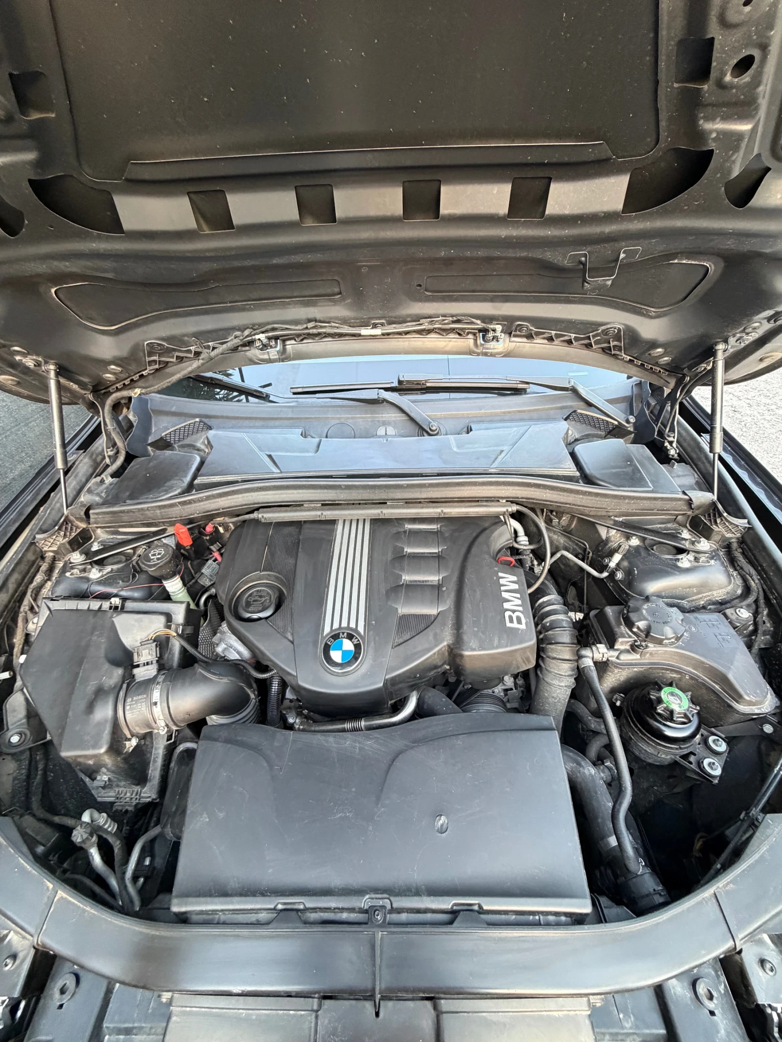 BMW X1, снимка 3 - Автомобили и джипове - 53963313