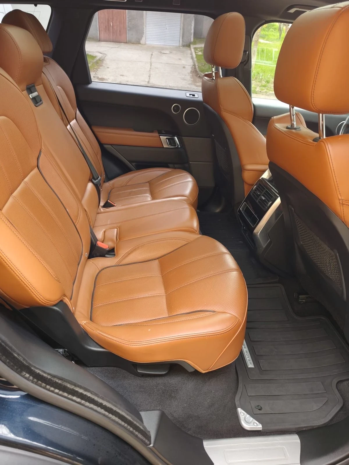 Land Rover Range Rover Sport 3.0 TDV6 AWD Automatic (258 hp), снимка 12 - Автомобили и джипове - 54333242