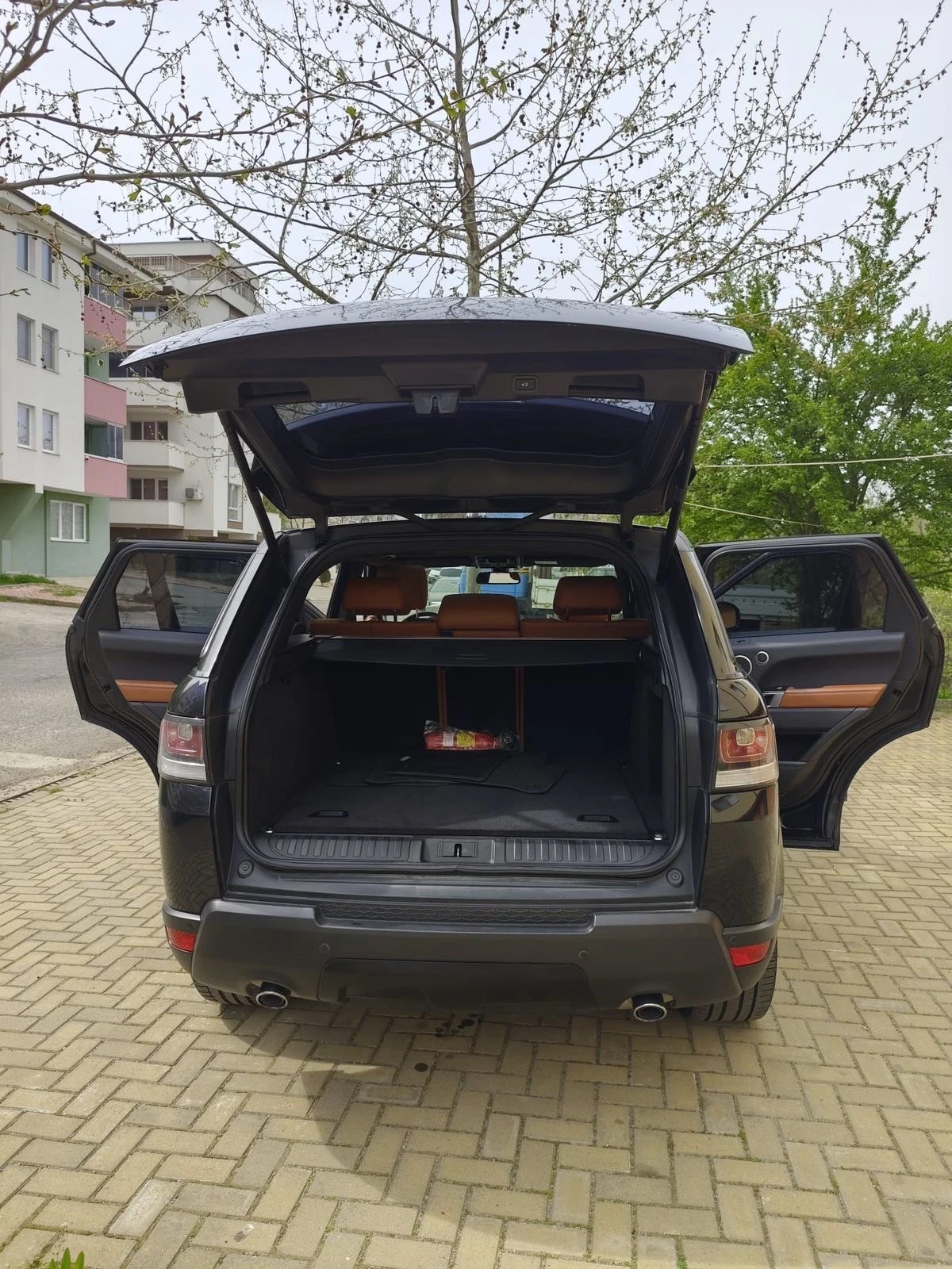 Land Rover Range Rover Sport 3.0 TDV6 AWD Automatic (258 hp), снимка 9 - Автомобили и джипове - 54333242