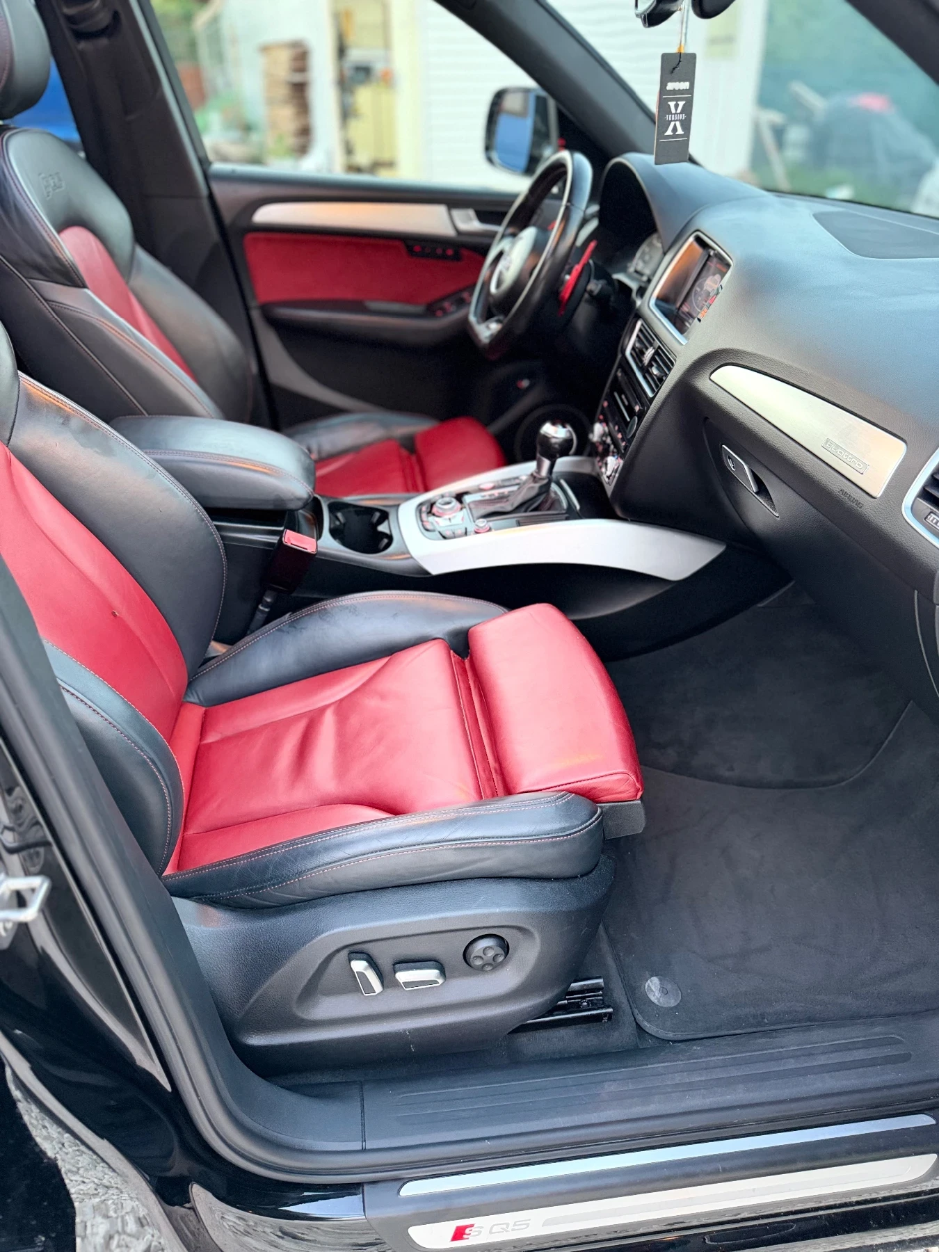 Audi SQ5 SUPERCHARGED / PANO / 2016, снимка 12 - Автомобили и джипове - 54820506
