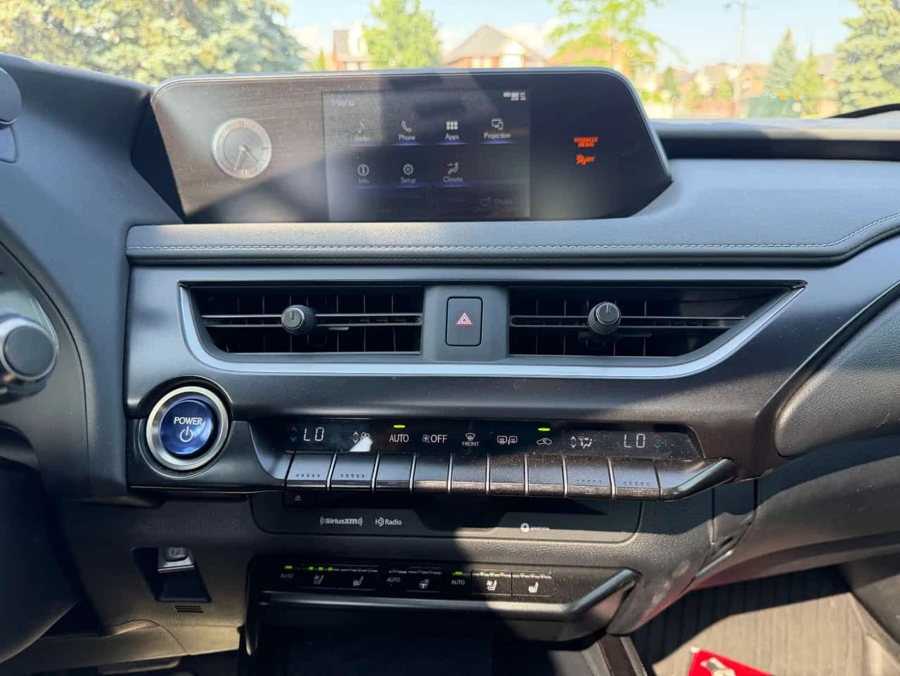 Lexus UX * 250h * CARFAX * ���� �� �� | Mobile.bg � ����������� 14