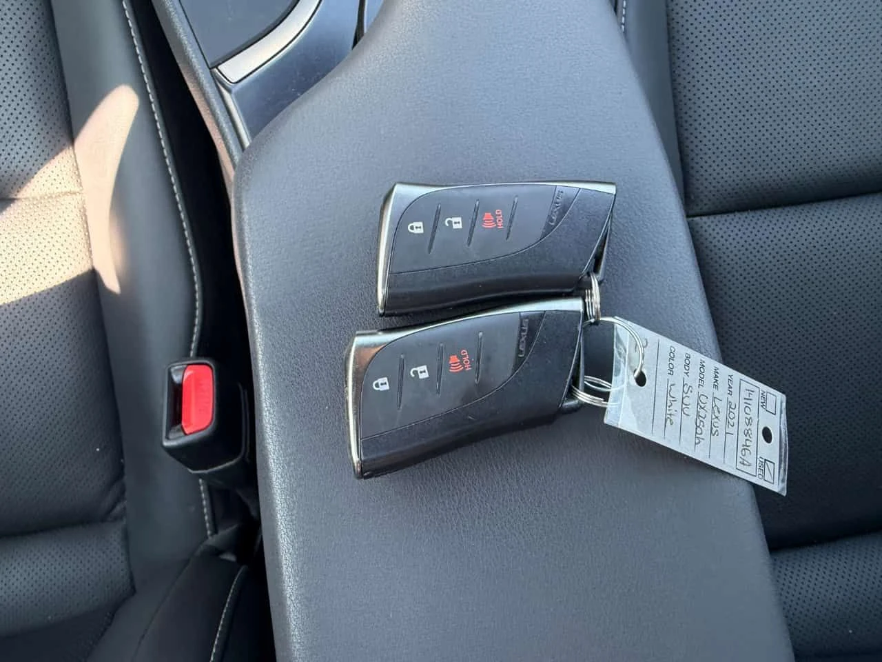Lexus UX * 250h * CARFAX * ���� �� �� | Mobile.bg � ����������� 16