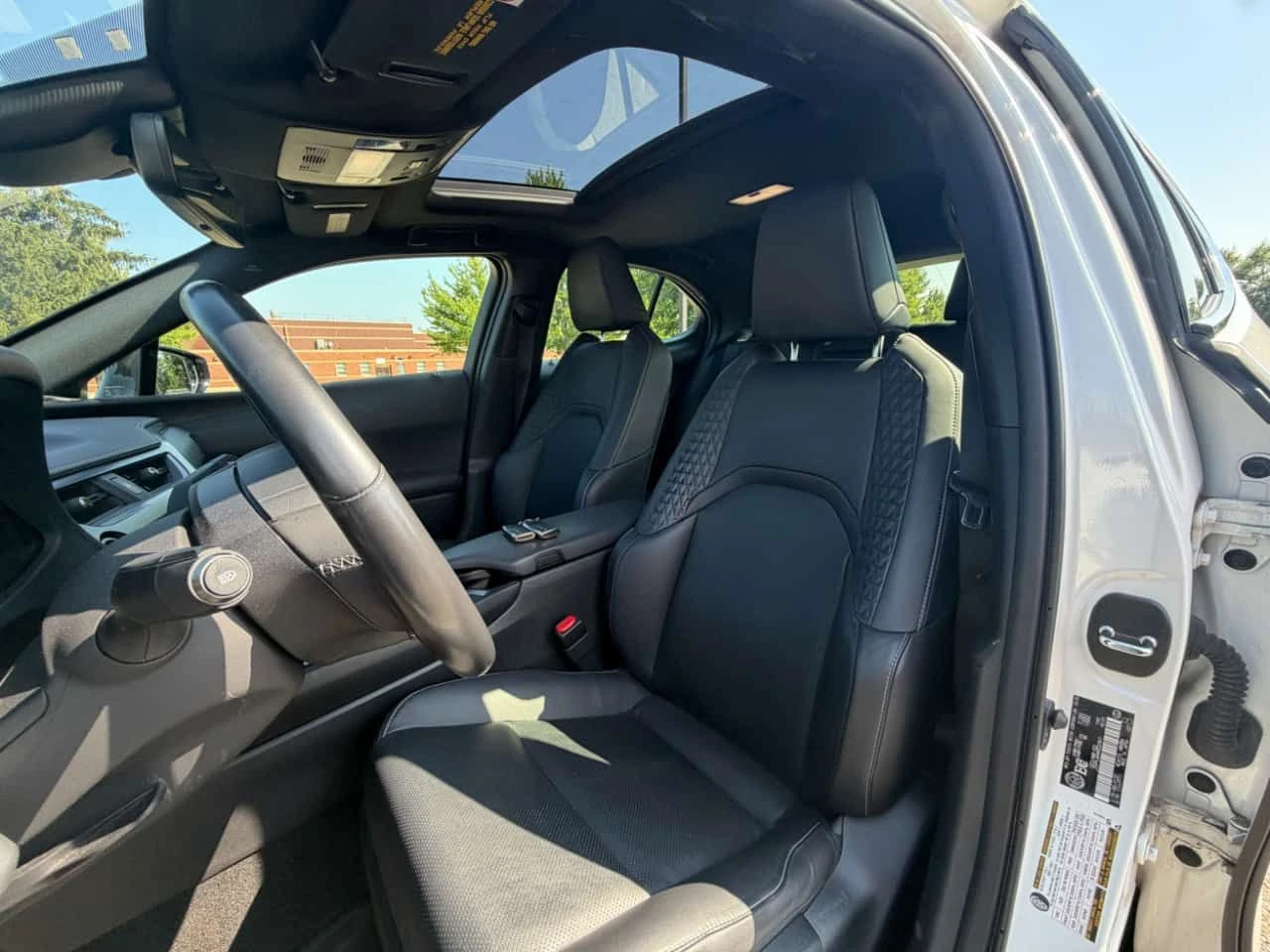 Lexus UX * 250h * CARFAX * ���� �� �� | Mobile.bg � ����������� 8