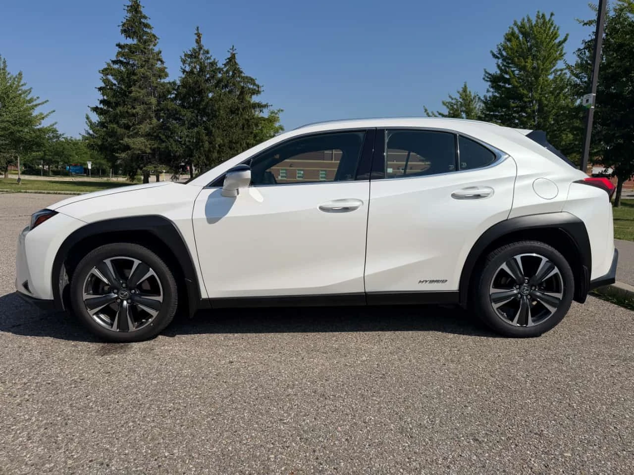 Lexus UX * 250h * CARFAX * ���� �� �� | Mobile.bg � ����������� 3
