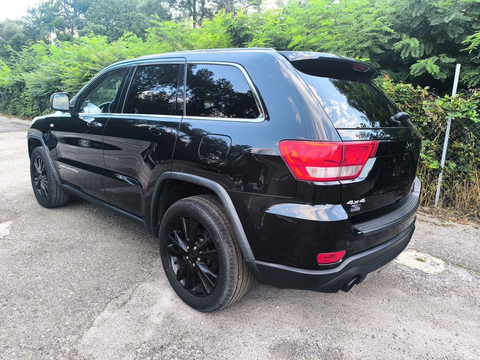 Jeep Grand cherokee 3.0CRD Панорама Дистроник, снимка 4 - Автомобили и джипове - 55274337